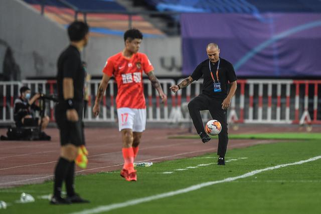 欧国联-贝林厄姆造乌龙琼斯处子球 英格兰3-0胜